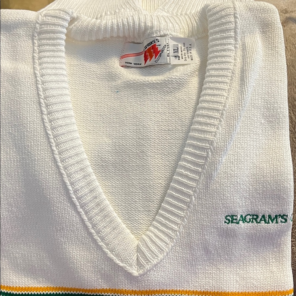 Seagrams V-Neck Sweater Vest NWOT